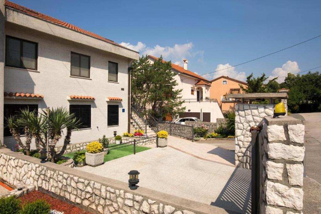 Vrata Jadrana 1 Apartment Рийека Екстериор снимка