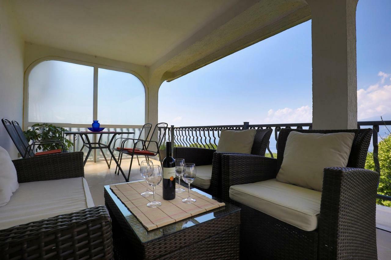Vrata Jadrana 1 Apartment Рийека Екстериор снимка